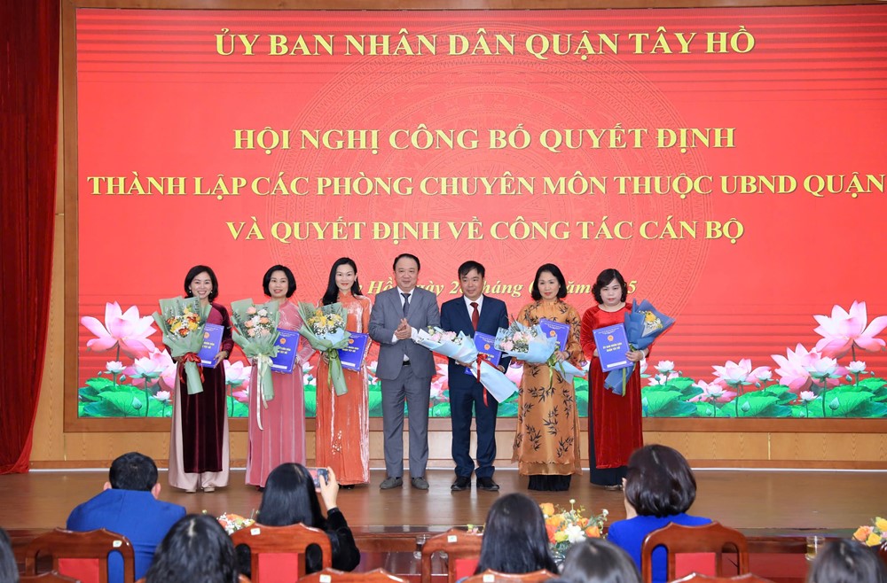 Quận Tây Hồ sắp xếp, tinh gọn bộ máy, nâng cao hiệu quả quản lý nhà nước - ảnh 4