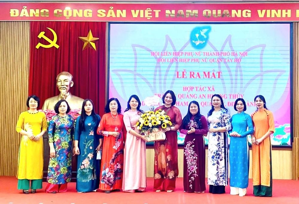 Ra mắt HTX Trà sen Quảng An Hương Thủy - Bảo tồn nghề truyền thống, nâng tầm di sản Trà sen Tây Hồ - ảnh 5