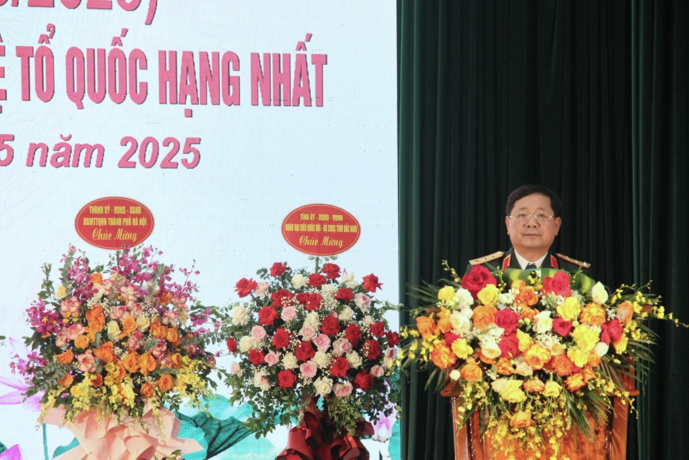Sư đoàn Phòng không 361 đón nhận Huân chương Bảo vệ Tổ quốc Hạng Nhất - ảnh 3