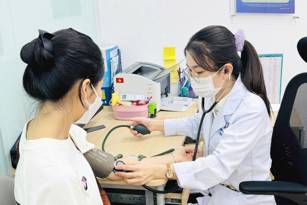 Nữ bác sĩ kịp thời cứu bệnh nhân đột quỵ trong “thời điểm vàng” - ảnh 1