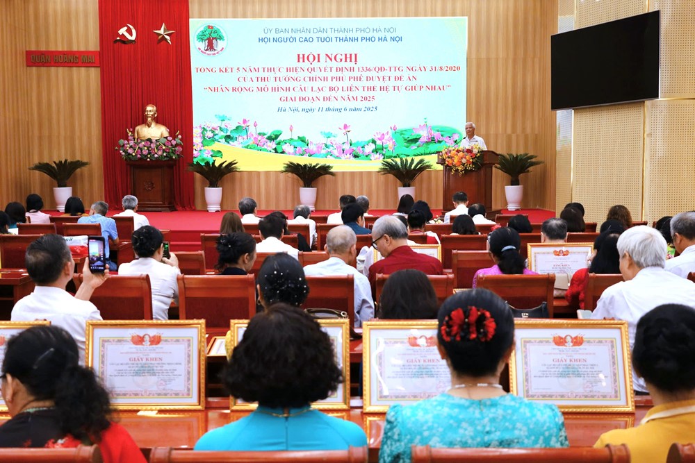 Hà Nội: Lan tỏa yêu thương, kiến tạo cộng đồng vững mạnh từ mô hình CLB liên thế hệ tự giúp nhau - ảnh 1