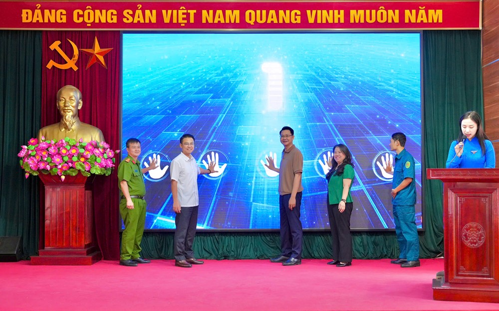 Phú Thượng Sáng - Xanh - Sạch - Đẹp: Hành trình kiến tạo không gian sống từ trái tim cộng đồng - ảnh 3