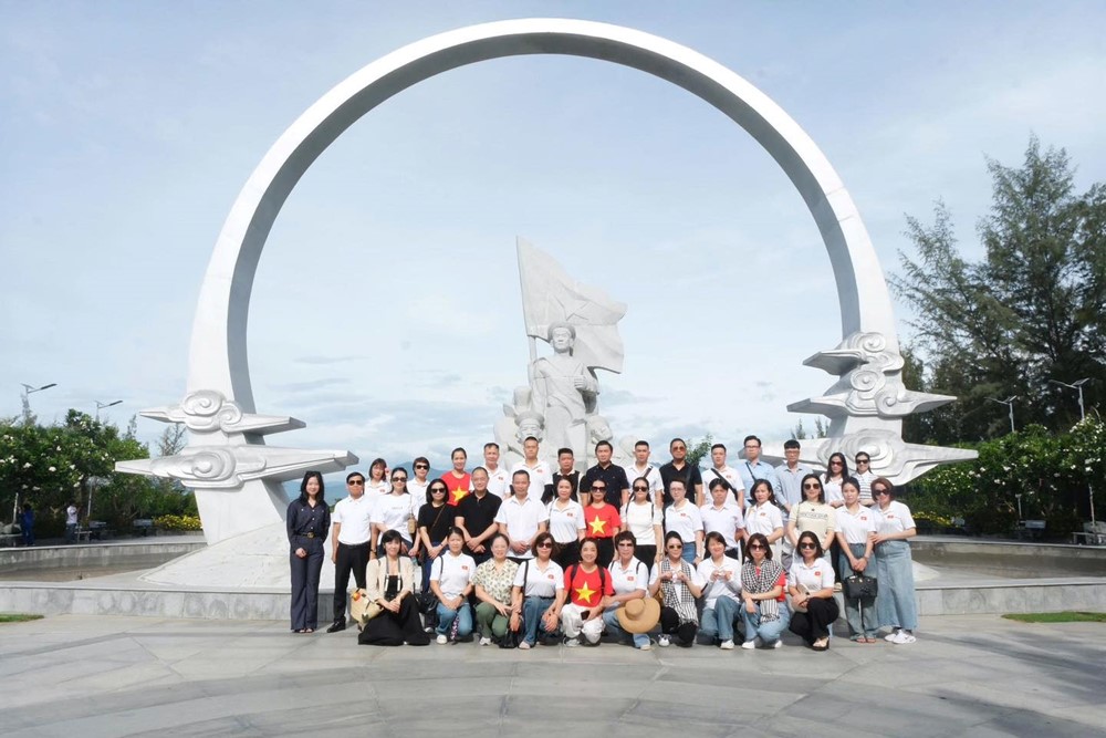 Bệnh viện Phụ sản Hà Nội: Nghĩa tình từ hậu phương đến nơi đầu sóng - ảnh 19