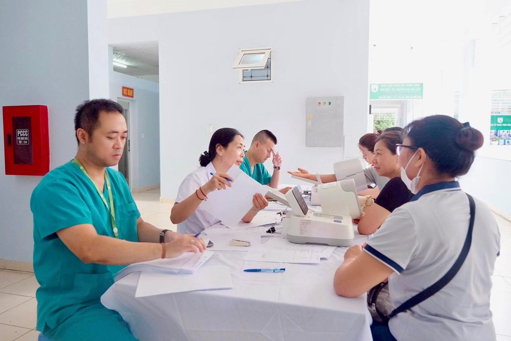 Bệnh viện Phụ sản Hà Nội: Nghĩa tình từ hậu phương đến nơi đầu sóng - ảnh 7
