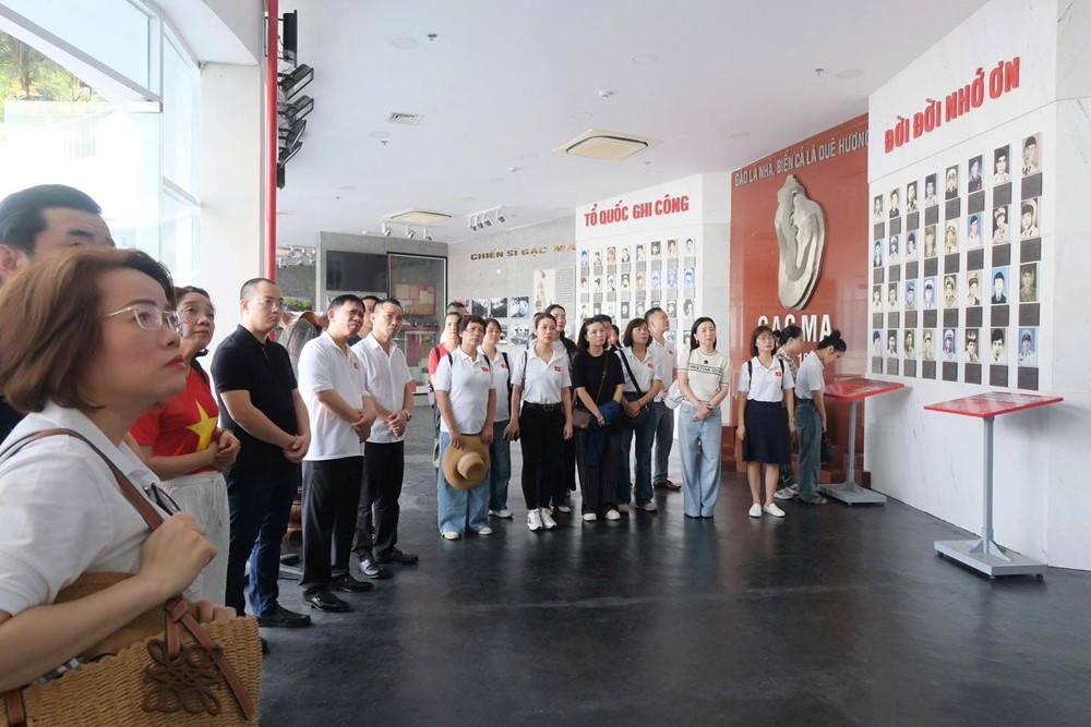 Bệnh viện Phụ sản Hà Nội: Nghĩa tình từ hậu phương đến nơi đầu sóng - ảnh 18