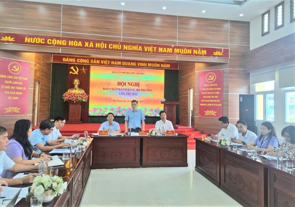 Phường Phú Thượng đóng góp ý kiến vào văn kiện Đại hội Đảng các cấp: Đồng thuận và kỳ vọng - ảnh 2