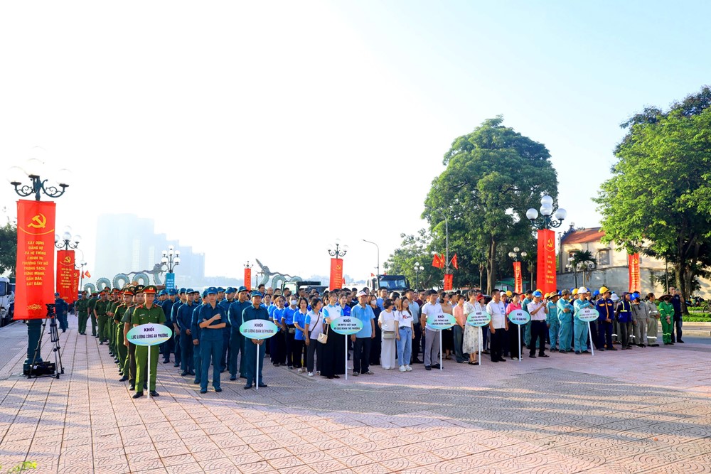 Mỗi người dân Tây Hồ một hành động đẹp vì môi trường - ảnh 3