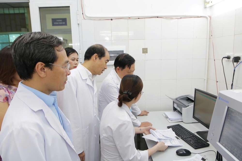 Bệnh viện Đa khoa Đống Đa số hóa bệnh án, hướng tới bệnh viện không giấy tờ - ảnh 1