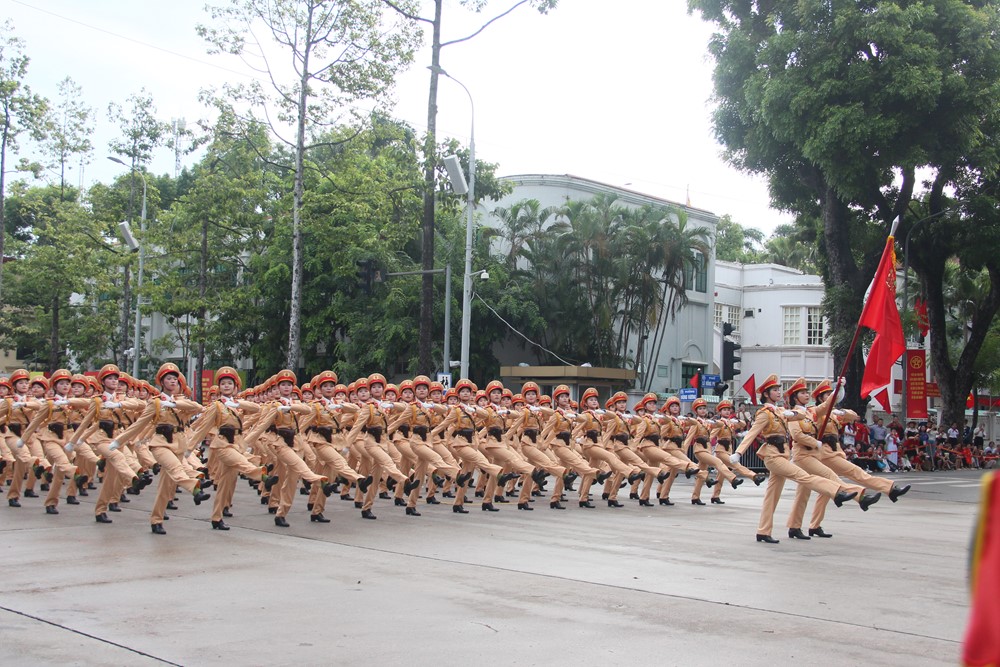 Ấn tượng gương mặt rạng rỡ, thần thái của các “bóng hồng” tại Lễ Tổng duyệt diễu binh - ảnh 11