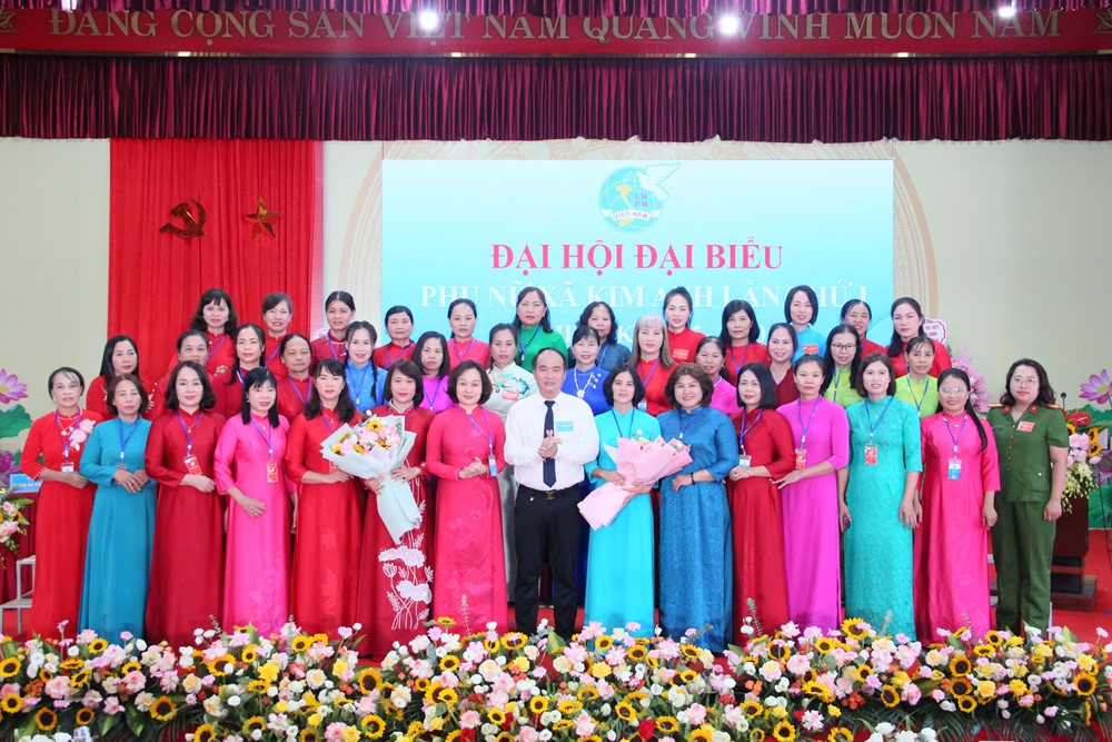 Hội LHPN xã Kim Anh thi đua hành động với khí thế mới - ảnh 5