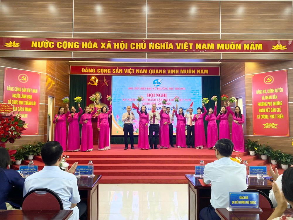 Phụ nữ Phú Thượng tự tin tiếp nối truyền thống 95 năm Phụ nữ Việt Nam - ảnh 6