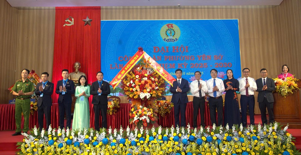 Quyết tâm là “điểm tựa vững chắc” với 3 khâu đột phá, tập trung chuyển đổi số - ảnh 2