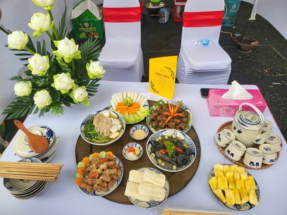 Công đoàn Cơ quan Hội LHPN Hà Nội đoạt giải Nhì tại Hội thi nấu ăn - ảnh 4