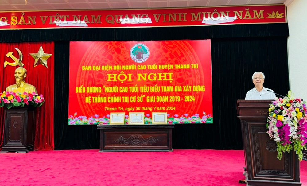 Huyện Thanh Trì: Biểu dương 47 người cao tuổi tích cực tham gia xây dựng hệ thống chính trị cơ sở - ảnh 4