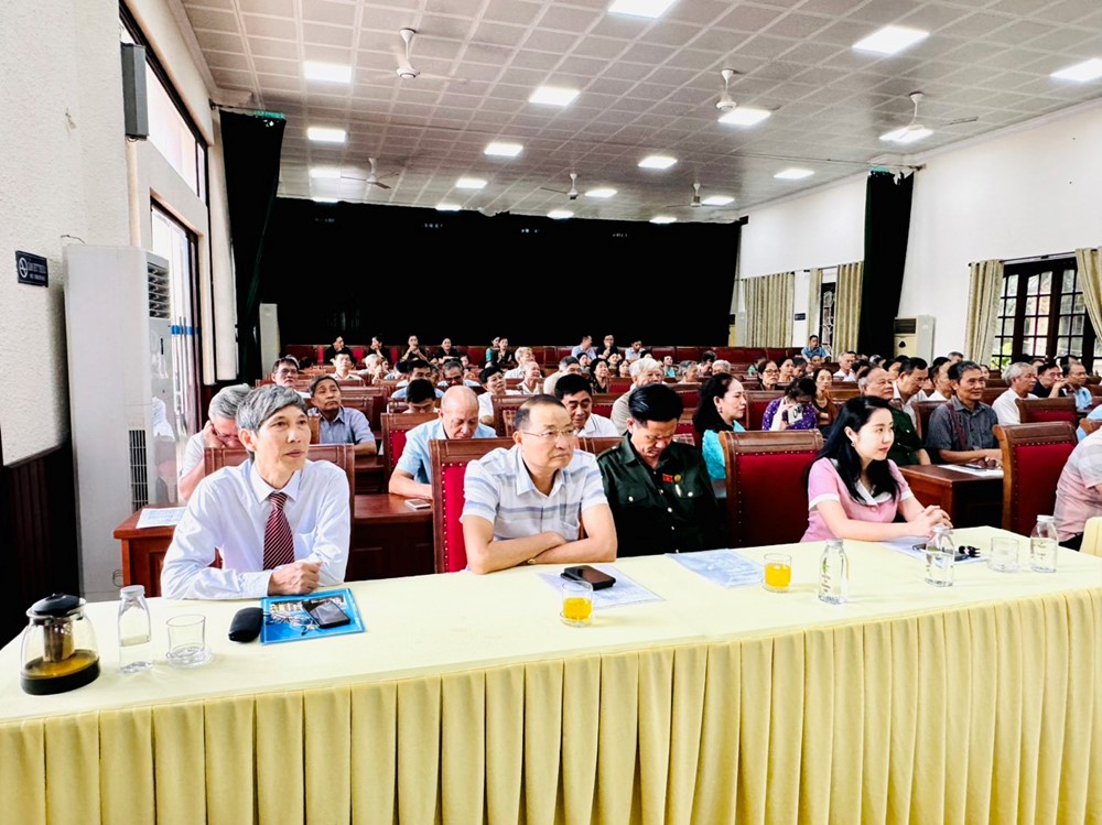 Huyện Thanh Trì: Biểu dương 47 người cao tuổi tích cực tham gia xây dựng hệ thống chính trị cơ sở - ảnh 2