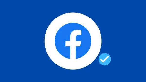 Cảnh giác với thủ đoạn sử dụng tài khoản facebook “tích xanh” giả mạo để lừa đảo - ảnh 1