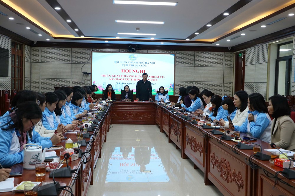 Cụm thi đua số 5 ký giao ước thi đua năm 2025 - ảnh 1