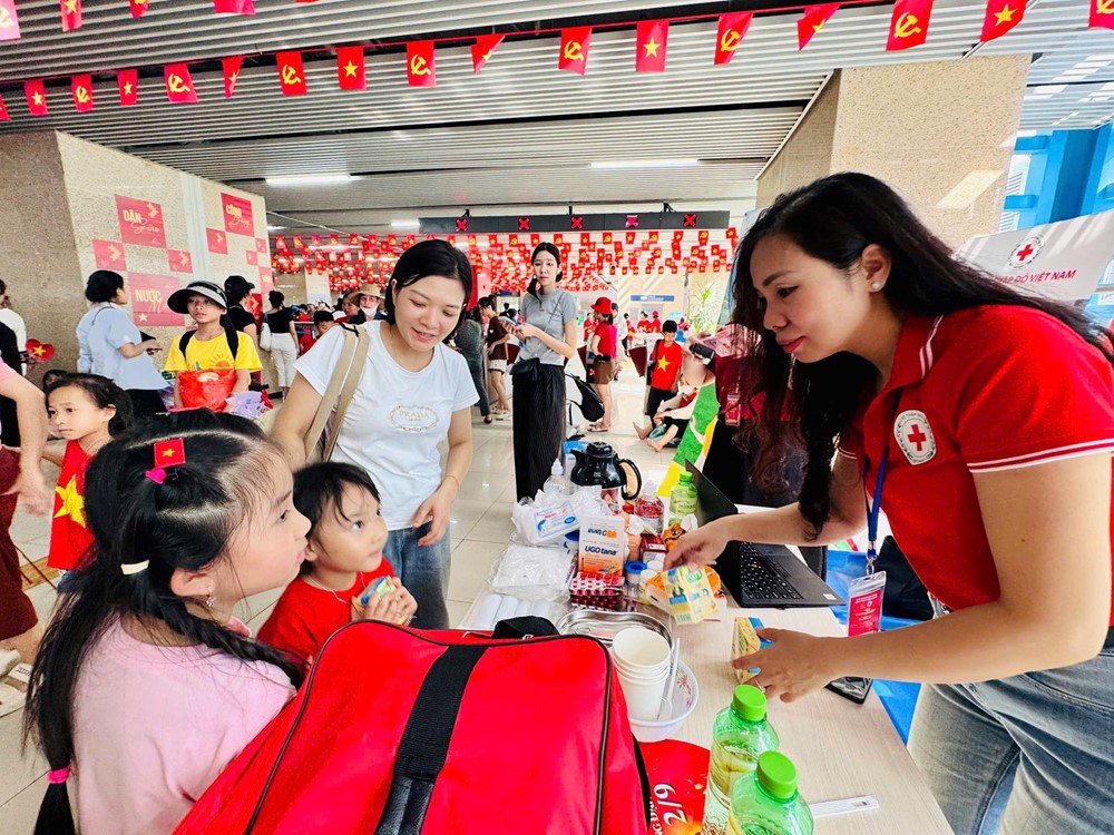 Hiệu quả các điểm sơ cấp cứu tại các ga đường sắt phục vụ Đại lễ - ảnh 2