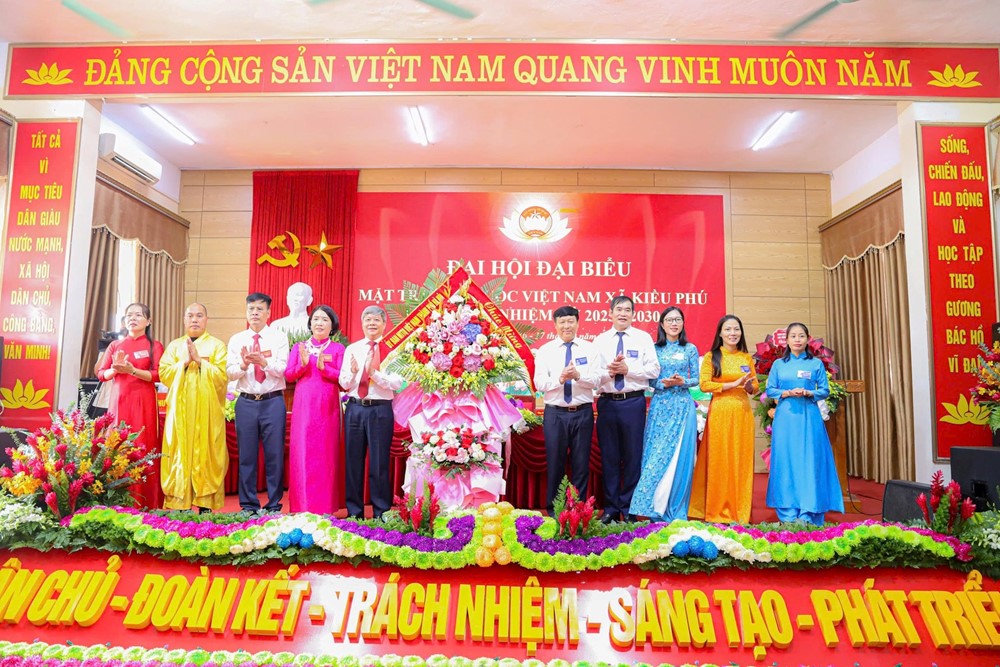 Đồng chí Nguyễn Thị Thu Trang giữ chức Chủ tịch Ủy ban Mặt trận Tổ quốc xã Kiều Phú nhiệm kỳ 2025-2030 - ảnh 2