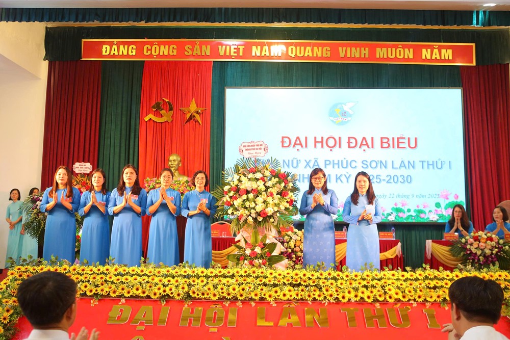 Phụ nữ Phúc Sơn chung sức xây dựng quê hương văn minh, hiện đại  - ảnh 2