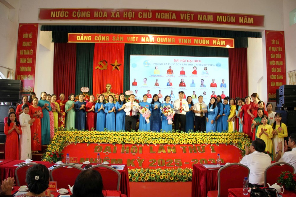 Phụ nữ Phúc Sơn chung sức xây dựng quê hương văn minh, hiện đại  - ảnh 5