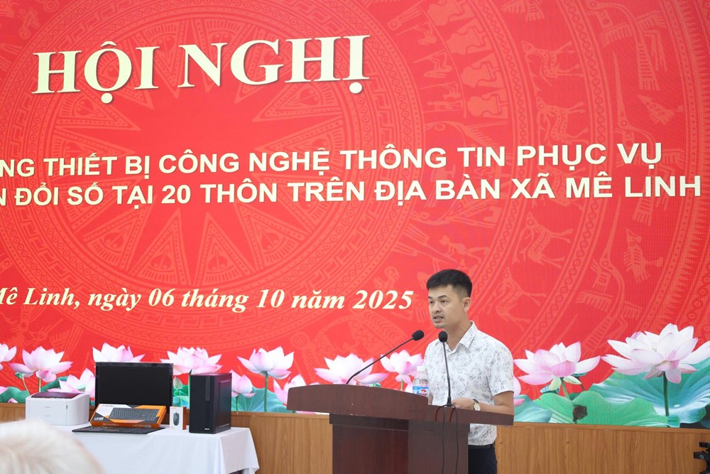 Xã Mê Linh trao tặng máy tính, máy in cho 20 thôn trên địa bàn - ảnh 5