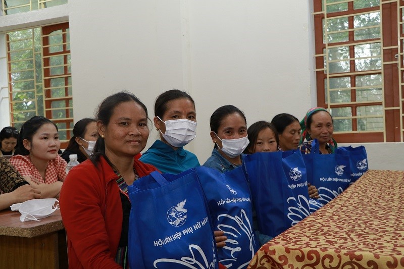 Phụ nữ Hà Nội đồng hành cùng phụ nữ biên cương Nghệ An - ảnh 5