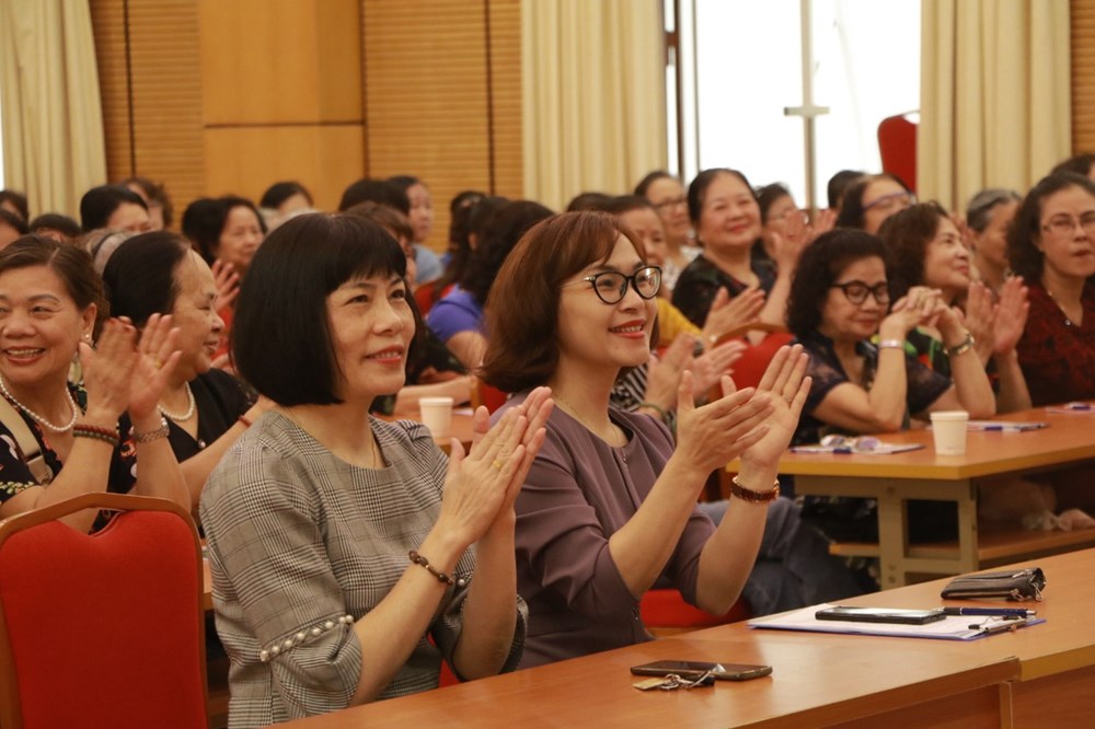 Quận Hoàn Kiếm: Bồi dưỡng kỹ năng nhận diện các trang mạng xã hội cho cán bộ, hội viên phụ nữ - ảnh 1