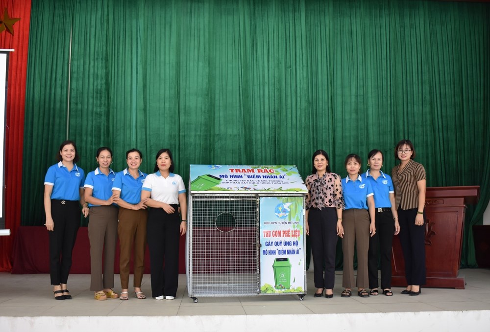 Hội LHPN huyện Mê Linh: Đa dạng các hoạt động bảo vệ môi trường - ảnh 1