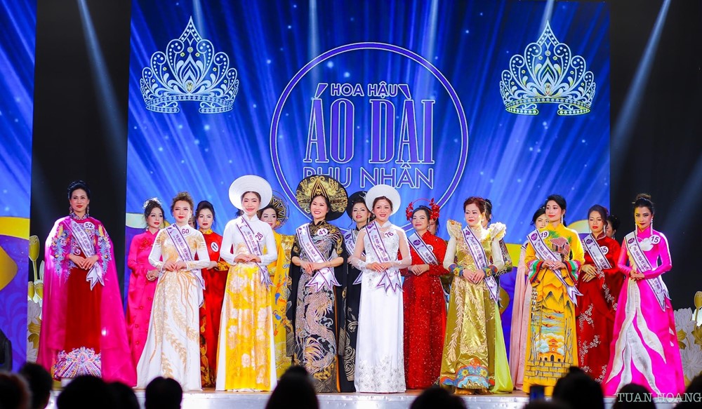 Hoa hậu Áo dài Phu nhân toàn châu Âu thuộc về người đẹp đến từ Anh và Ba Lan - ảnh 1