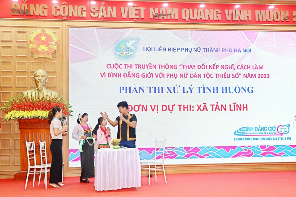 Hội LHPN Hà Nội: Nhận Bằng khen của UBND Thành phố vì có thành tích xuất sắc trong công tác dân tộc - ảnh 2