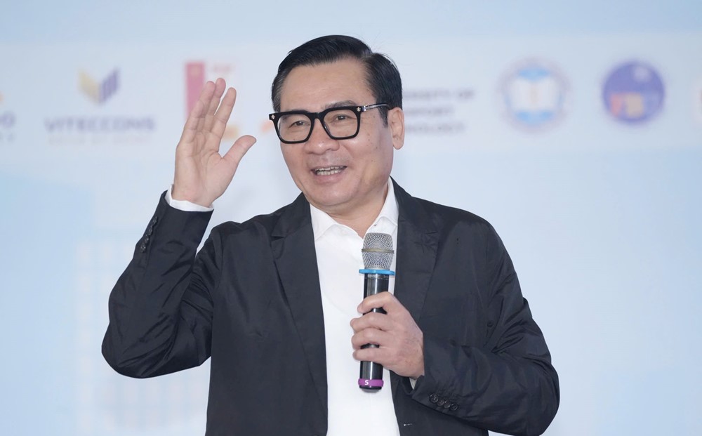 Hơn 2.000 học sinh Hà Nội được tư vấn tuyển sinh, hướng nghiệp trước mùa thi - ảnh 2