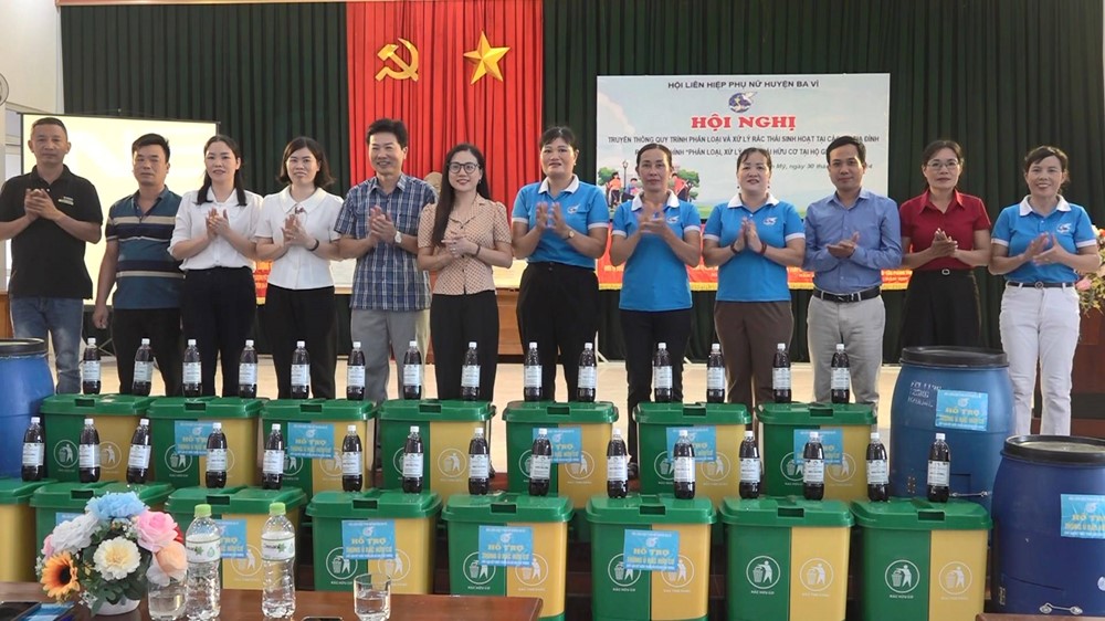 Làm tốt mô hình phân loại, xử lý rác thải hữu cơ tại hộ gia đình - ảnh 1