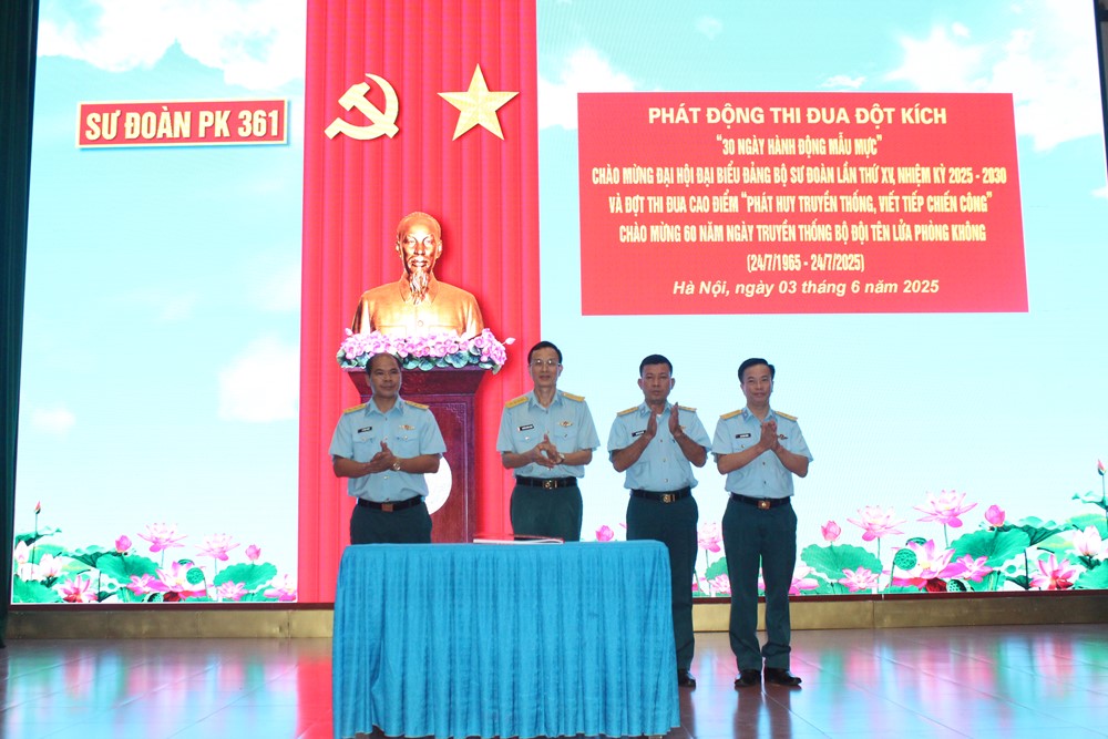 Khối cơ quan Sư đoàn 361: Phát động thi đua “30 ngày hành động mẫu mực” - ảnh 2