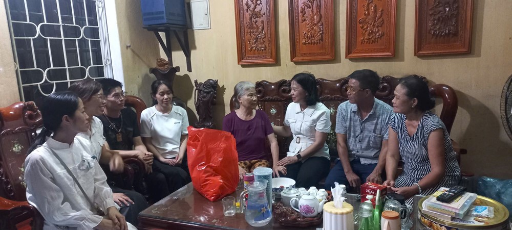 Hội LHPN xã Thư Lâm: Triển khai các hoạt động tri ân kỷ niệm 78 năm Ngày Thương binh-Liệt sĩ - ảnh 3