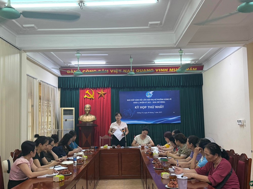 Hội LHPN phường Giảng Võ: Quyết tâm xây dựng tổ chức Hội vững mạnh, gần dân, vì phụ nữ - ảnh 1