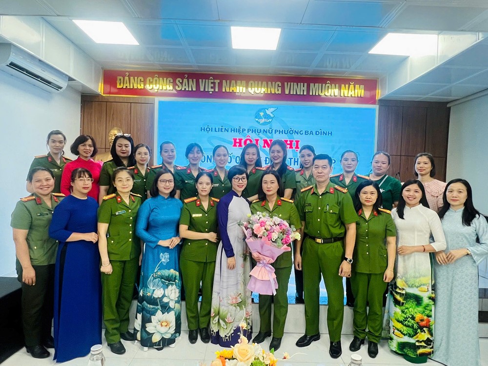 Ra mắt Chi hội phụ nữ Công an phường Ba Đình - ảnh 4