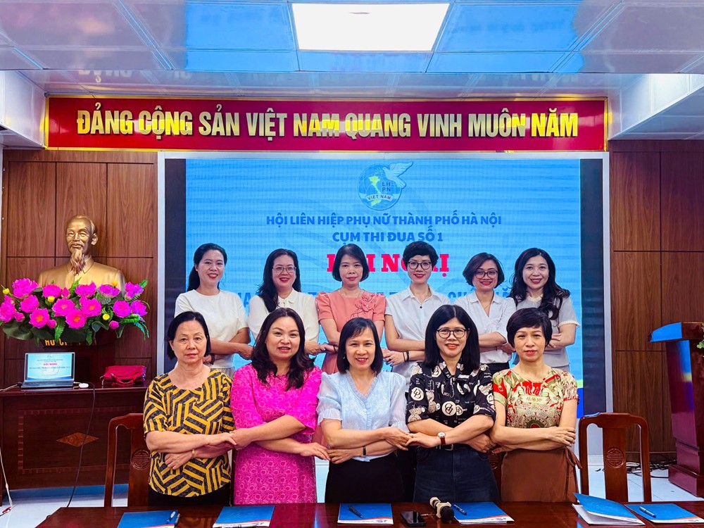 Cụm Thi đua số 1 - Hội LHPN thành phố Hà Nội: Ký giao ước thi đua với 5 nội dung trọng tâm - ảnh 1