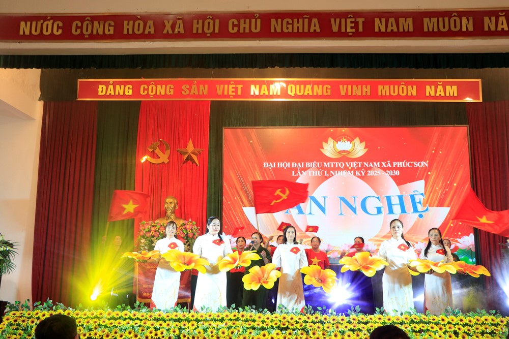 Tạo sức mạnh thực hiện mục tiêu xây dựng xã Phúc Sơn phát triển nhanh, toàn diện - ảnh 2