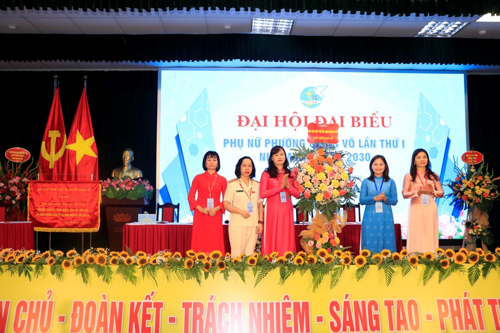 Đại hội đại biểu phụ nữ phường Giảng Võ nhiệm kỳ 2025-2030 thành công rực rỡ - ảnh 1
