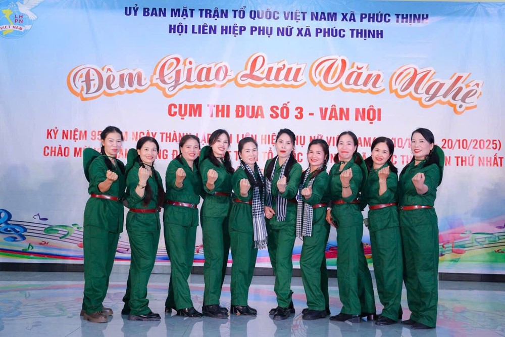 Sôi nổi các hoạt động chào mừng 20/10 của phụ nữ Phúc Thịnh - ảnh 3