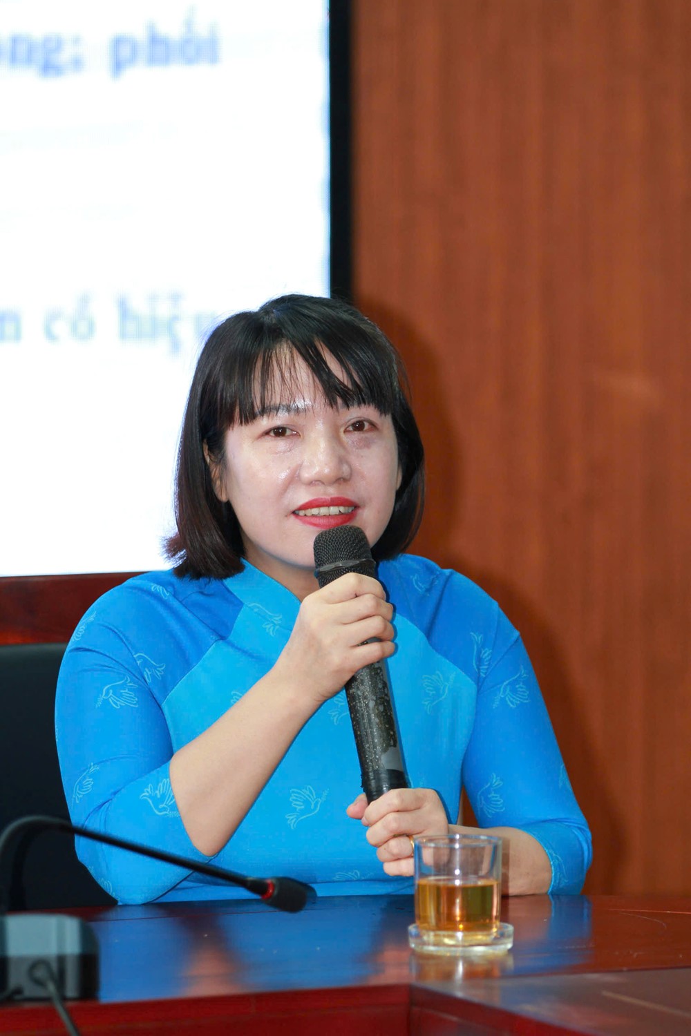 Trực tiếp Giao lưu gương điển hình tiên tiến “Phụ nữ Thủ đô Tự tin - Hội nhập - Kết nối thành công” năm 2025 - ảnh 21