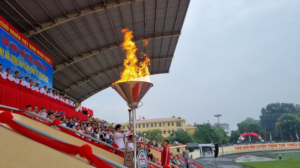 Thị xã Sơn Tây khai mạc Đại hội Thể dục thể thao lần thứ X năm 2022 - ảnh 5