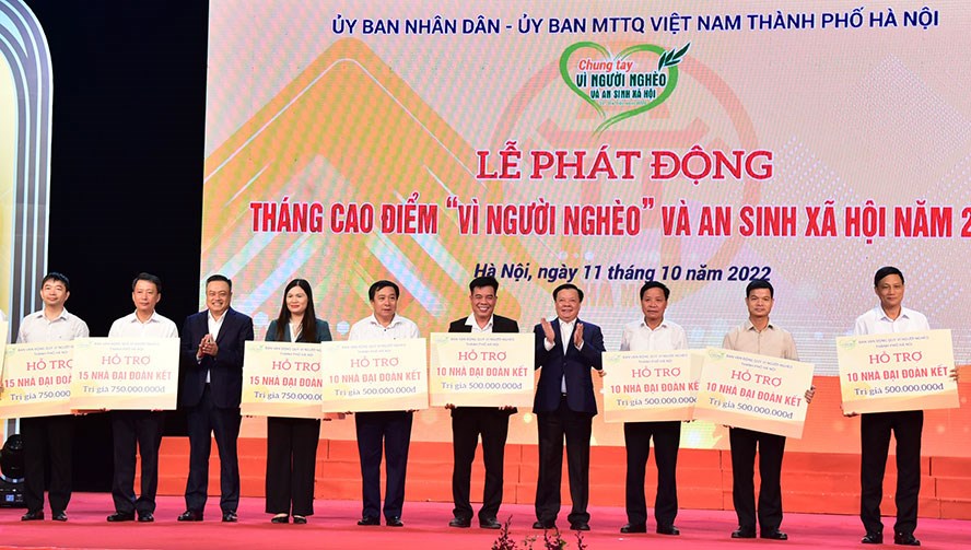 Hà Nội phát động Tháng cao điểm ‘Vì người nghèo” và an sinh xã hội năm 2022 - ảnh 4