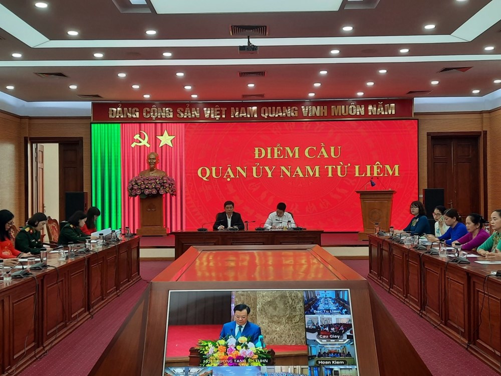 Hơn 15.000 đại biểu theo dõi Hội nghị đối thoại giữa Bí thư Thành ủy Hà Nội với phụ nữ Thủ đô - ảnh 5