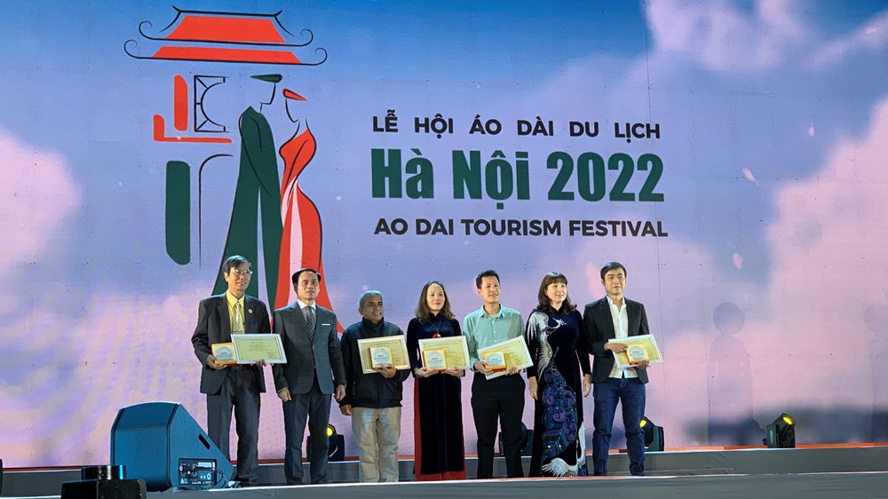 Lễ hội Áo dài du lịch Hà Nội 2022 thu hút hơn 30.000 lượt khách - ảnh 3