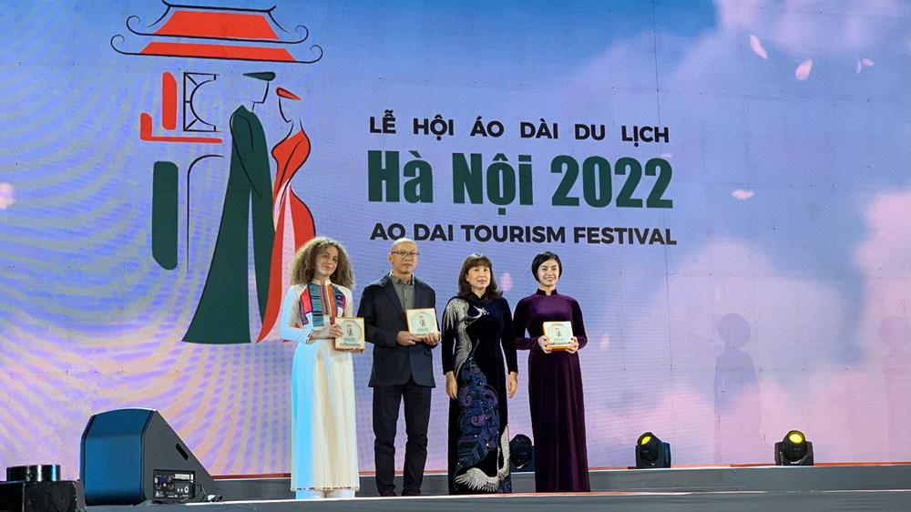 Lễ hội Áo dài du lịch Hà Nội 2022 thu hút hơn 30.000 lượt khách - ảnh 5