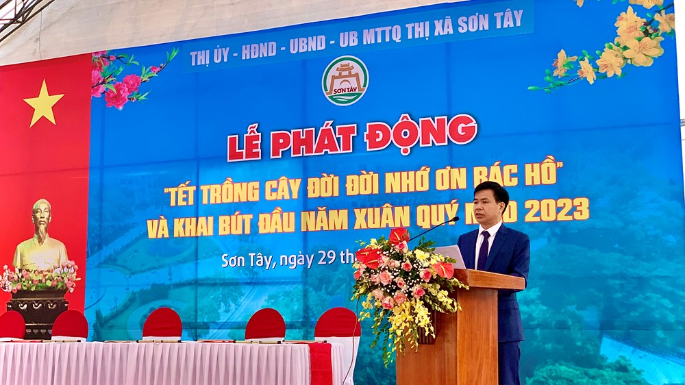 Sơn Tây: Phát động Tết trồng cây và khai bút đầu Xuân Quý Mão 2023 - ảnh 1