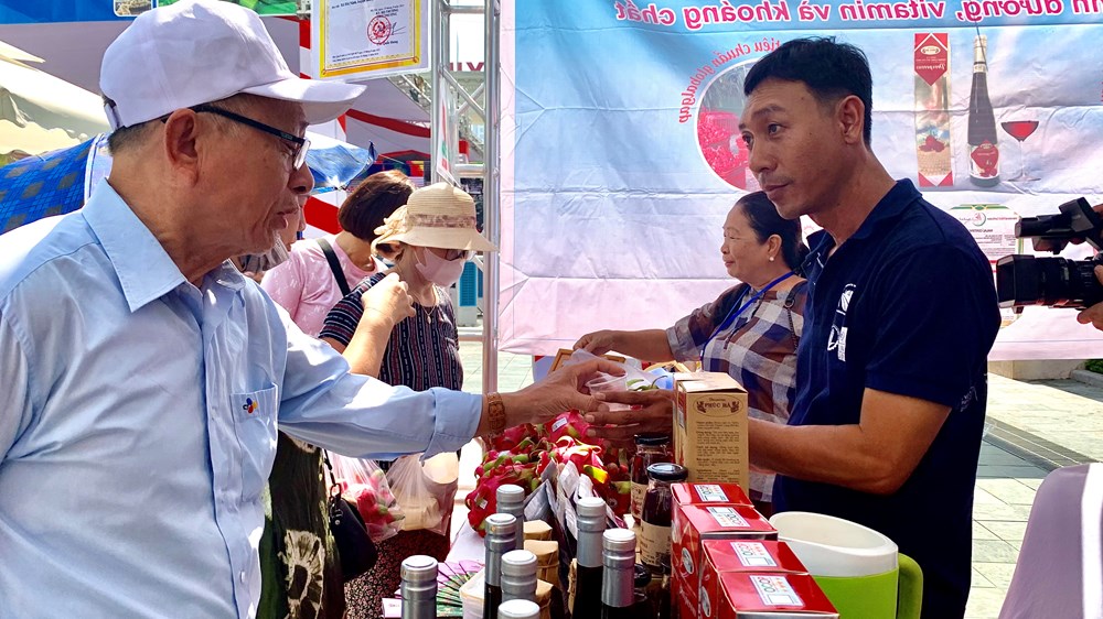 Khai mạc Hội chợ Nông sản, thực phẩm an toàn thành phố Hà Nội năm 2023 - ảnh 4