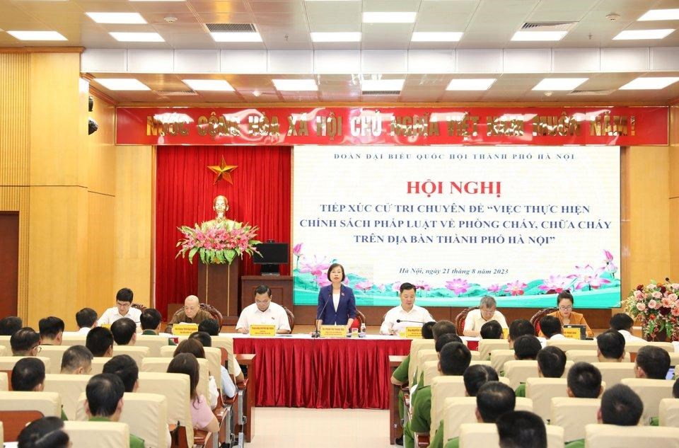Đoàn đại biểu Quốc hội TP Hà Nội: Tiếp xúc cử tri về phòng cháy chữa cháy - ảnh 1